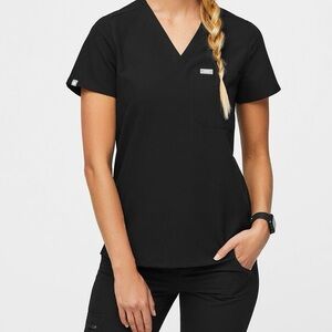 FIGS Caterina One Pocket Scrub Top (XS)